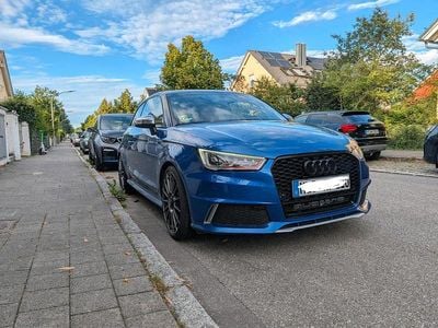 Audi S1