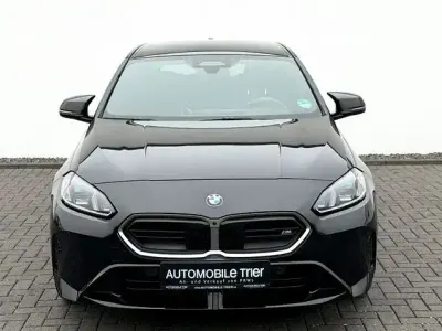 Używany BMW M135 Performance 301 KM (221 kW) 2024 Czarny Hatchback