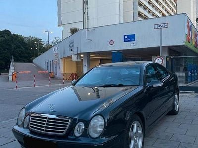 Gebraucht Mercedes CLK320 Avantgarde 218 PS (160 kW) 2000 Schwarz Coupé