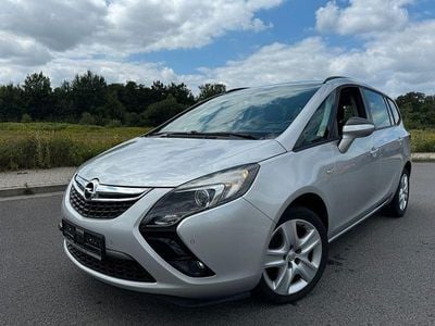 Gebraucht Opel Zafira Tourer Edition 140 PS (102 kW) 2016 Silber Van / Kleinbus