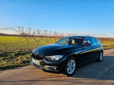 Schwarz Gebraucht 2016 BMW 320 Luxury Line Kombi | 12.300 € (Fairer Preis)