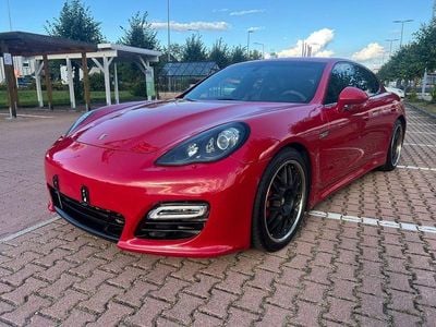 Porsche Panamera GTS