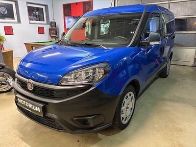Gebraucht Fiat Doblò Basis 120 PS (88 kW) 2020 Colore esterno (blau) Van / Kleinbus