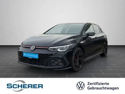 Używany VW Golf VIII GTI 245 KM (180 kW) 2022 Czarny Sedan/Limuzyna