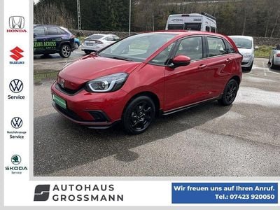 Gebraucht Honda Jazz Elegance 98 PS (72 kW) 2022 Premium crystal red metallic Kleinwagen