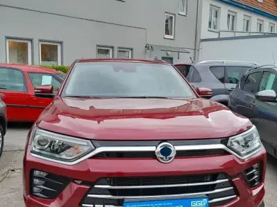Gebraucht SsangYong Korando Quartz 163 PS (119 kW) 2021 Rot SUV