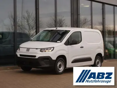 Neu Fiat Doblò 102 PS (75 kW) 2026 Weiß Van / Kleinbus
