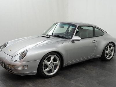 Porsche 911 Carrera