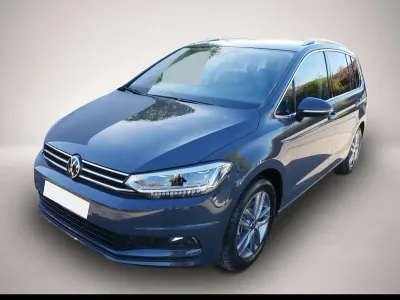 Neu VW Touran Comfortline 150 PS (110 kW) 2026 Manufacturer Van / Kleinbus