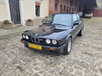 Usata BMW 320 129 CV (94 kW) 1991 Nero Coupé