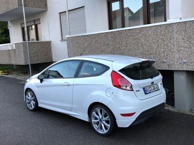 gebraucht Ford Fiesta *ST-Line*92kW*GEPFLEGT