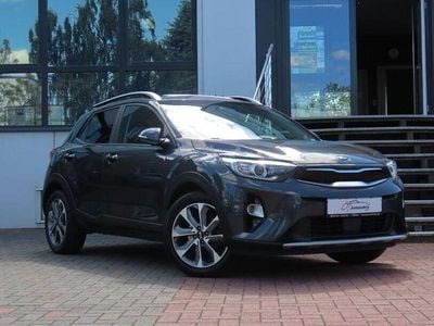 Grau Gebraucht 2020 Kia Stonic SUV | 13.900 € (Fairer Preis)