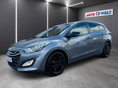 gebraucht Hyundai i30 Kombi 1.6 GDI 1. HAND Klimaaut. Tempomat PDC