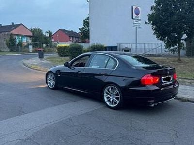 Gebraucht BMW 330 272 PS (200 kW) 2009 Schwarz Limousine