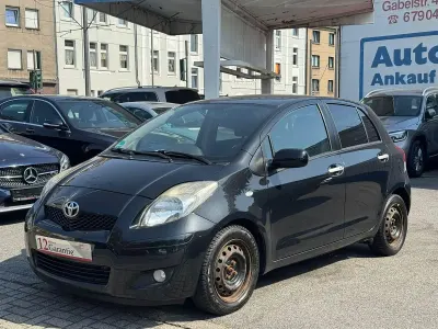 Gebraucht Toyota Yaris Edition 90 PS (66 kW) 2011 Schwarz Kleinwagen