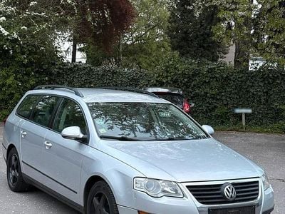Second-hand VW Passat 140 CP (102 kW) 2008 Argintiu Break