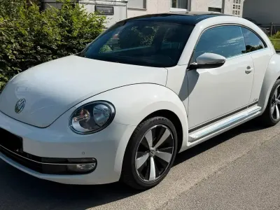 Gebraucht VW Beetle Cup 105 PS (77 kW) 2014 Weiß Kleinwagen
