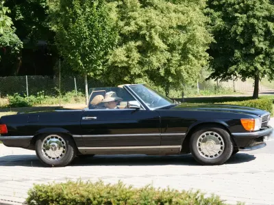 Gebraucht Mercedes 560 230 PS (169 kW) 1988 Schwarz Cabrio