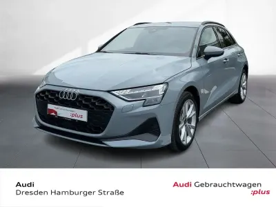 Gebraucht Audi A3 Ambiente 150 PS (110 kW) 2025 Pfeilgrau perleffekt Limousine