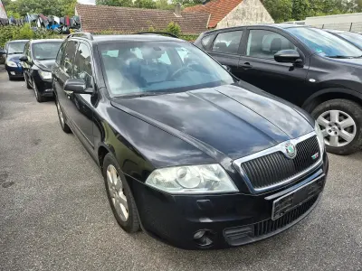 Używany Skoda Octavia 170 KM (125 kW) 2007 Czarny Kombi