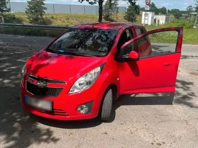 Gebraucht Chevrolet Spark 85 PS (62 kW) 2012 Rot Kleinwagen