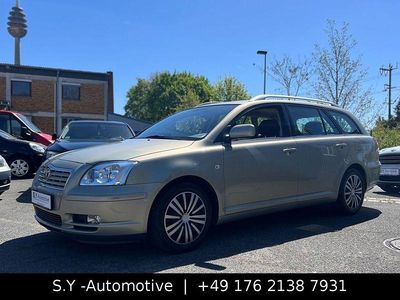 Gebraucht Toyota Avensis Sol 129 PS (94 kW) 2005 Light olive mica metallic Kombi