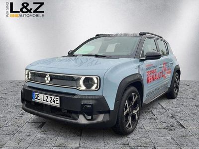 Blau Gebraucht 2025 Renault 4 E-Tech Komfort SUV | 33.890 € (Fairer Preis)
