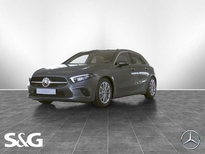 Metalliclack mountaingrau Gebraucht 2019 Mercedes A180 Progressive Limousine | 22.877 € (Fairer Preis)
