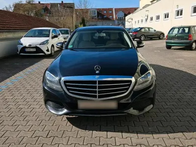 Gebraucht Mercedes C220 170 PS (125 kW) 2015 Schwarz Limousine