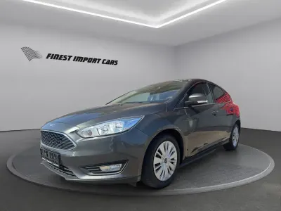 Gebraucht Ford Focus 101 PS (74 kW) 2017 Grau Limousine