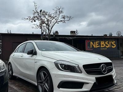 Weiß Gebraucht 2014 Mercedes A45 AMG AMG Kleinwagen | 25.000 € (Fairer Preis)