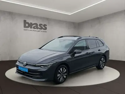 Gebraucht VW Golf VIII Goal 150 PS (110 kW) 2025 Delfingrau metallic Kombi