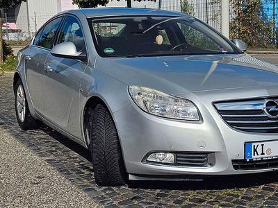 Gebraucht Opel Insignia Edition 131 PS (96 kW) 2009 Silber Limousine