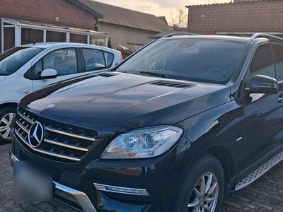 Usata Mercedes ML350 260 CV (191 kW) 2011 Nero SUV