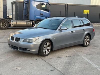 BMW 525