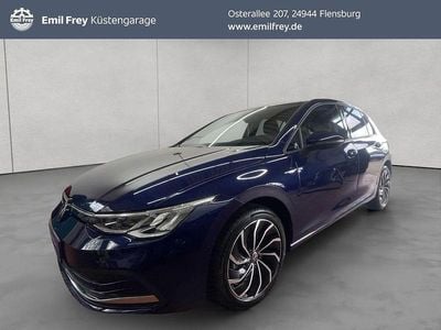 Usata VW Golf VIII Active 131 CV (96 kW) 2022 Blu Berlina