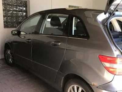 Gebraucht Mercedes B180 Edition 109 PS (80 kW) 2008 Grau Van / Kleinbus