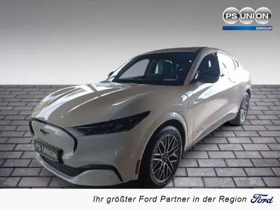 Neu Ford Mustang Mach-E Premium 216 kW (294 PS) 2026 Star weiss SUV