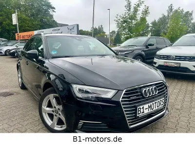Gebraucht Audi e-tron Sport 204 PS (150 kW) 2020 Schwarz SUV