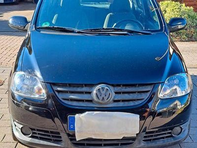 Second-hand VW Fox 54 CP (39 kW) 2009 Negru Hatchback