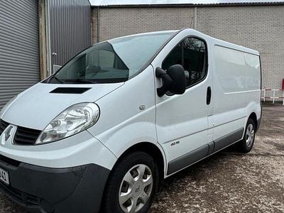 Gebraucht Renault Traffic 114 PS (83 kW) 2014 Weiß