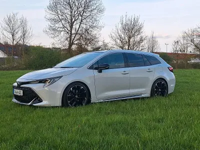 Używany Toyota Corolla Sport 184 KM (135 kW) 2022 Szary Kombi