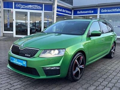 Grün Gebraucht 2016 Skoda Octavia RS Kombi | 13.790 € (Guter Preis)