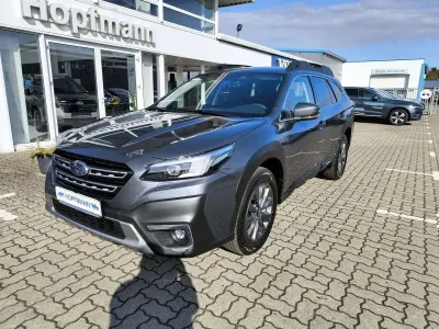 Neu Subaru Outback Exclusive+ 169 PS (124 kW) 2026 Magentite grey metallic Kombi
