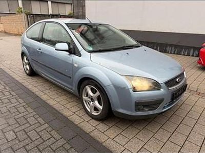 Gebraucht 2005 Ford Focus Limousine | 950 € (Guter Preis)