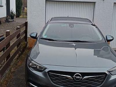 Grau Gebraucht 2019 Opel Insignia Dynamic Kombi | 16.000 € (Fairer Preis)