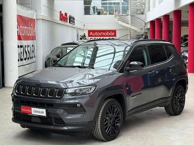 Usado Jeep Compass Limited 190 HP (139 kW) 2022 Cinzento SUV