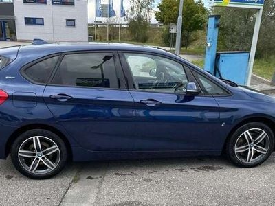 gebraucht BMW 225 Active Tourer xe iPerformance Sport line