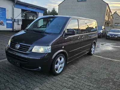 Gebraucht VW Multivan Edition 174 PS (127 kW) 2006 Violett Van / Kleinbus