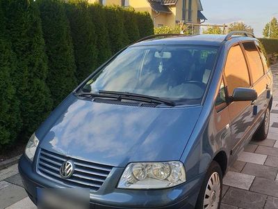 VW Sharan